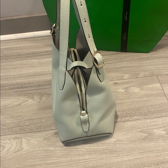 Deco crossbody tote - Picture 12 of 16